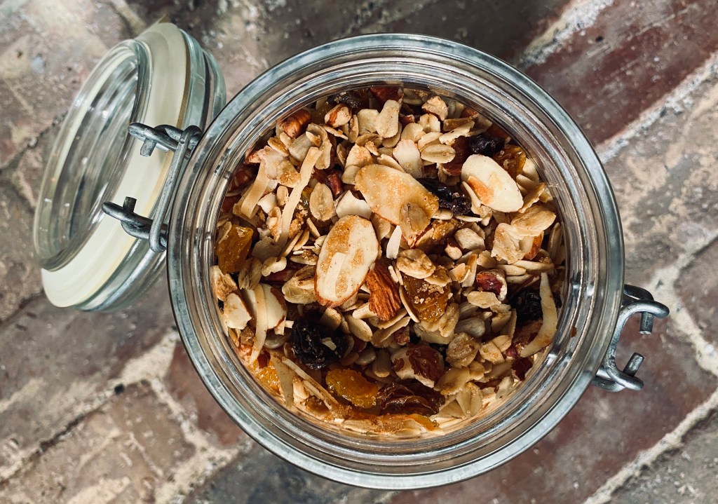 Flowers and Peace: A Recipe for Sunshine Happy Hippie&nbsp;Granola